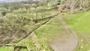 Photo 24- click for photo gallery